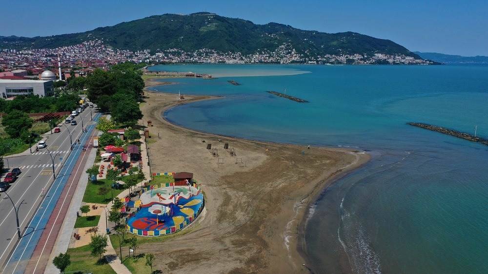 SAHİLLER MİS GİBİ OLDU